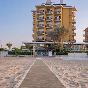 Crown *** Rimini
