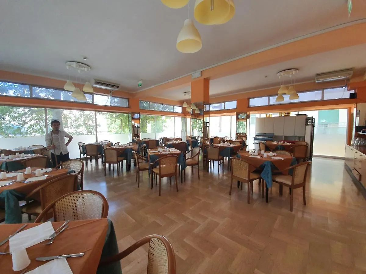 Hotel Aramis Rimini 3*,  Italia